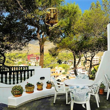 Hostal Los Pinos Cala de Sant Vicenc Εξωτερικό φωτογραφία