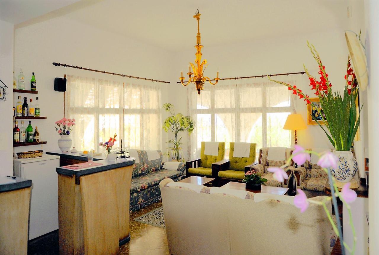 Hostal Los Pinos Cala de Sant Vicenc Εξωτερικό φωτογραφία